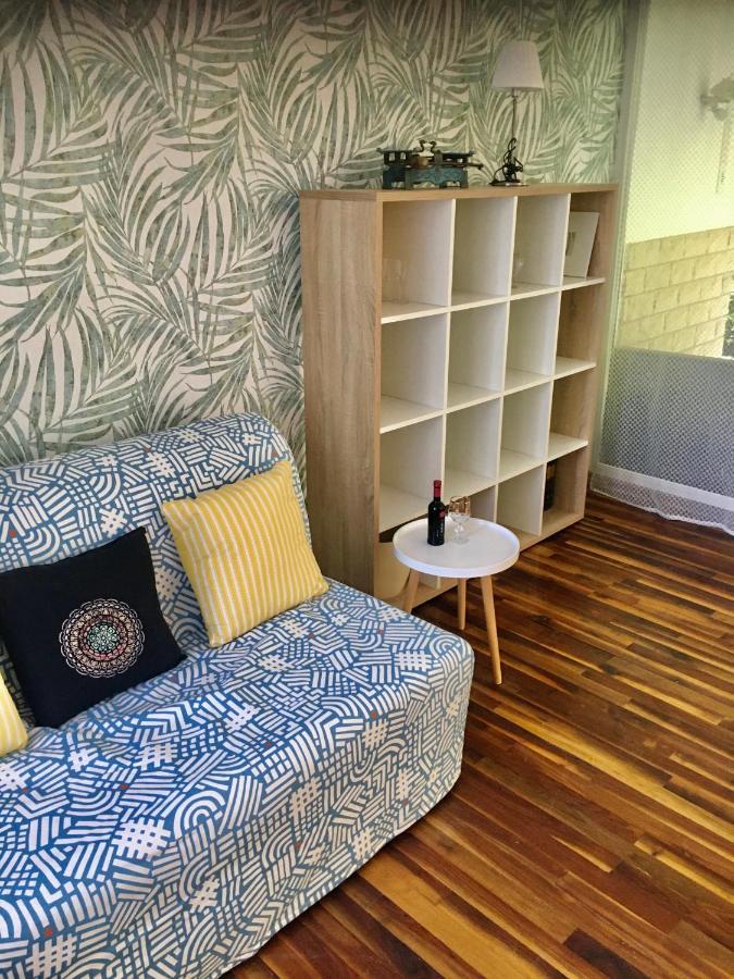 Romantic Two Bedroom Apartments In The Hills Of Budapest With Private Parking Eksteriør bilde