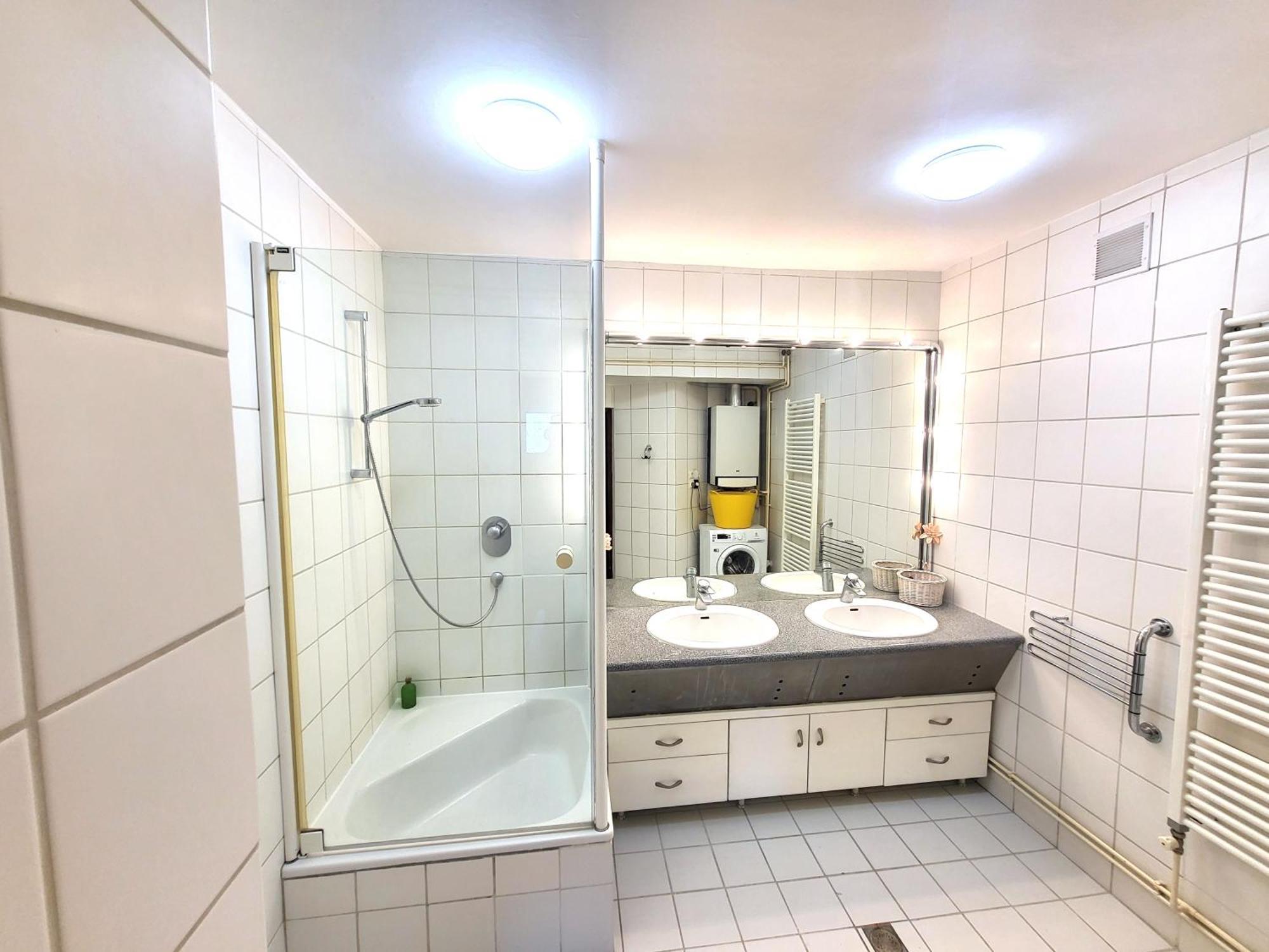 Romantic Two Bedroom Apartments In The Hills Of Budapest With Private Parking Eksteriør bilde